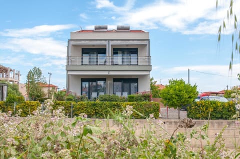 FF Apartments Apartment in Nikiti