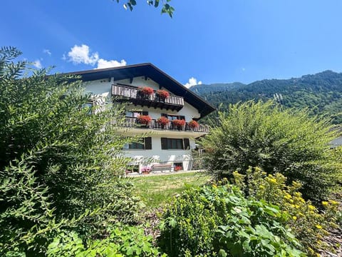 Property building, Day, Natural landscape