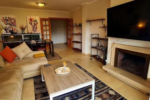 TV and multimedia, Seating area