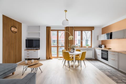 Kitchen or kitchenette, Living room