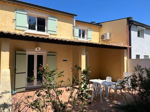 Le Gîte du Festival Sud Aqua - Avignon TGV Apartment hotel in Avignon