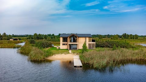 Property building, Lake view