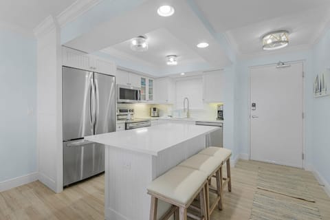 Welcome to Beach Villa's # 603 Vacation Rental - 250 Estero Blvd condo Apartment in Estero Island