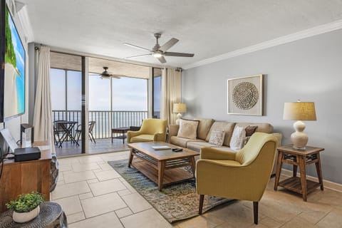 TV and multimedia, Balcony/Terrace, Living room