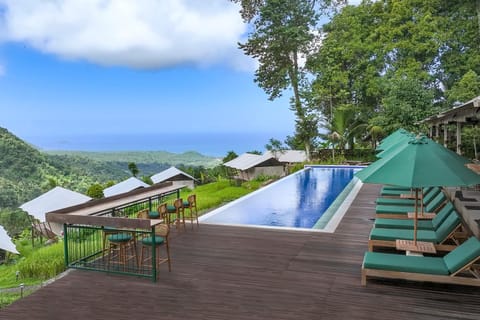 Property building, Swimming pool