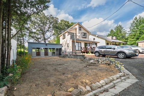 Property building, Parking