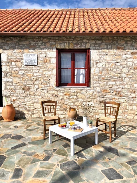 Property building, Patio, Day