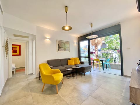Patio, Living room, Seating area, Dining area