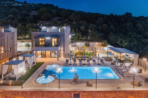 Property building, Night, Natural landscape, Mountain view, Pool view, Swimming pool, sunbed