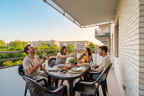 Balcony/Terrace, Balcony/Terrace
