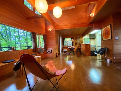 Photo of the whole room