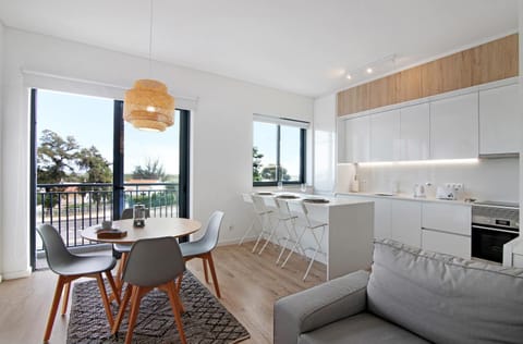 Property building, Kitchen or kitchenette, Living room