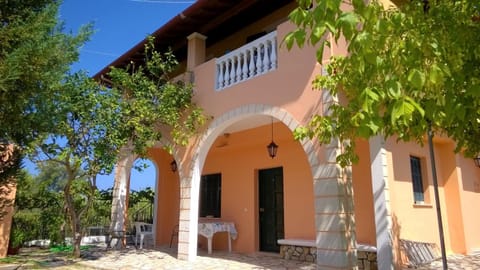 Property building, Balcony/Terrace