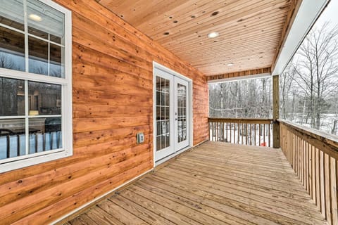Lovely Elmira Cabin with Deck, 18 Mi to Gaylord Cabin in Michigan