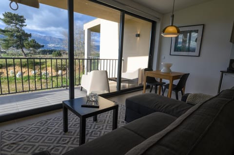 Day, Natural landscape, View (from property/room), Balcony/Terrace, Living room, Dining area, Mountain view