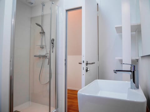 Maison moderne à 800m de la plage avec jardin et WIFI - FR-1-418-210 House in Brittany