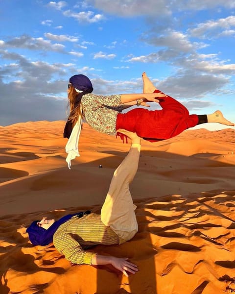 Day, People, Natural landscape, Activities, group of guests
