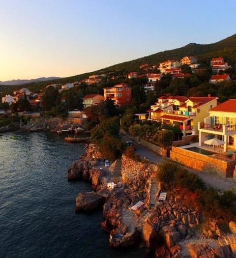 Property building, Sea view
