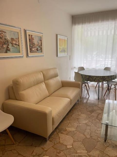 Appartamento Ellidor Apartment in Lido di Jesolo