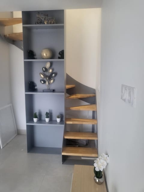 Le Béluga spa Aéroport Nantes Bouguenais Rezé House in Rezé