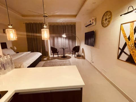 Bed, TV and multimedia