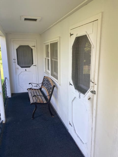 Inn at the Isles House in Isle La Motte