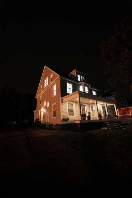 Property building, Night