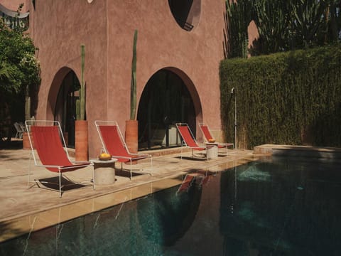 Garden, Swimming pool, sunbed