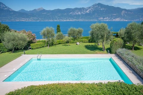 ApartmentsGarda - PAI SOL Residence Apartment in San Zeno di Montagna