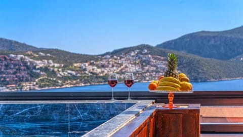 Day, Natural landscape, Mountain view, Pool view, Swimming pool