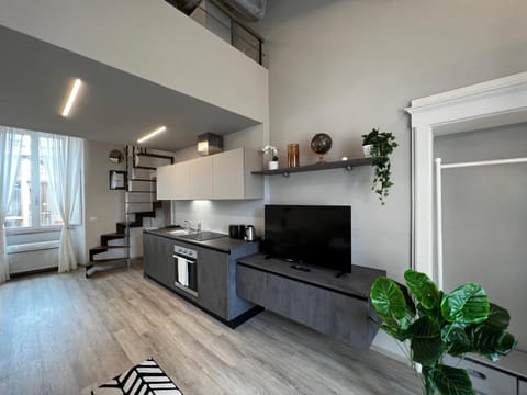 TV and multimedia, Kitchen or kitchenette, Living room
