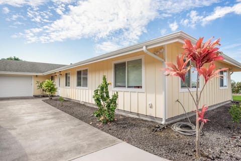 Hale Alika Anuenue - 30-Day Minimum House in Kalaoa