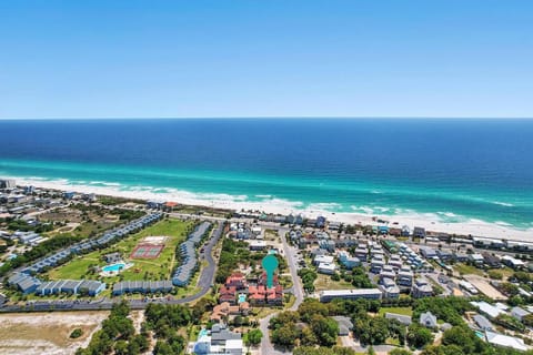 Bella Costa 160- Sandy Feet Retreat House in Sunnyside