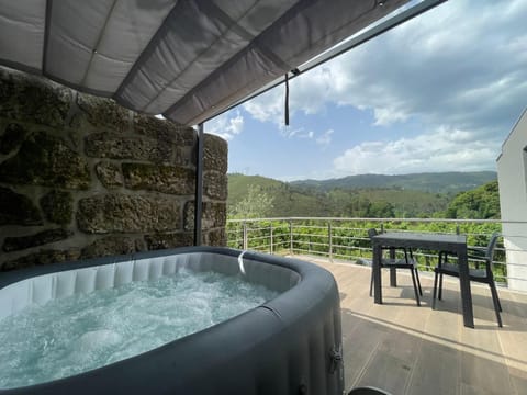 Patio, Day, Natural landscape, Hot Tub, View (from property/room), Balcony/Terrace, Mountain view, Pool view, Swimming pool