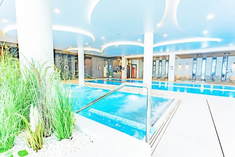 Horyzont Apartamenty -Polanki AQUA- Strefa SPA z basenem i fitness studio, prywatny garaż Apartment in West Pomeranian Voivodeship, Poland