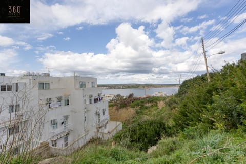 Stunning 2BR APT w/Hill View, perfect for Relaxing by 360 Estates Apartment in Malta