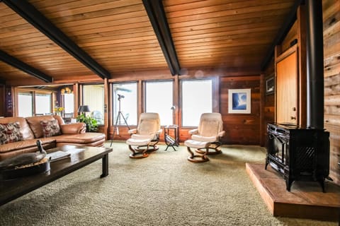 Tideaway House in Mendocino County