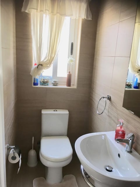 Pembroke Suites Bed and Breakfast in Saint Julians