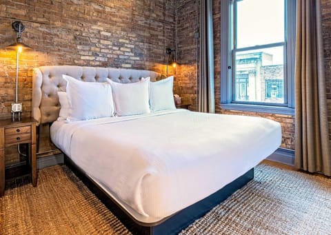 Bed, Evening entertainment, Bedroom, Entertainment, wedding, wedding