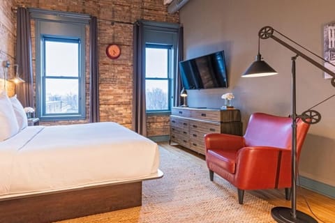 124 Lofts - Downtown Dundee - Walk to Dining Apartment in Dundee