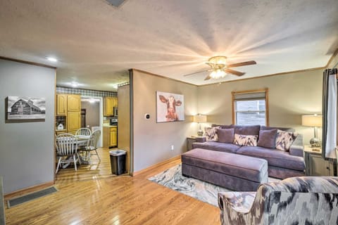 Pet-Friendly Clarksville Home with Central AandC House in Clarksville