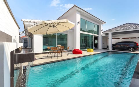 Pool view