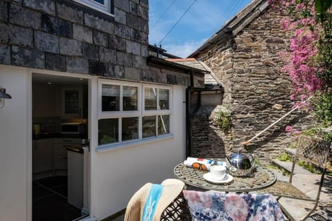 Gulls Roost, Port Isaac Bay Holidays House in Port Isaac