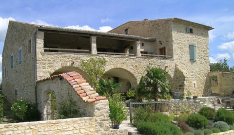 MAS COURADOU House in Provence-Alpes-Côte d'Azur