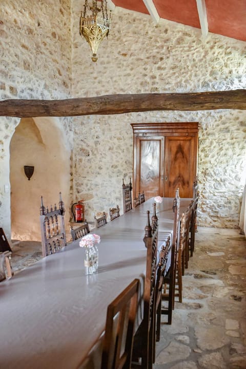 MAS COURADOU House in Provence-Alpes-Côte d'Azur