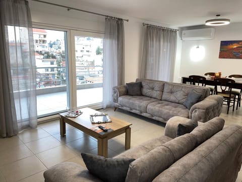 Lux apartment & stunning view House in Kavala