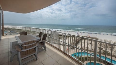 Phoenix Gulf Tower 404 condo Apartment in Orange Beach