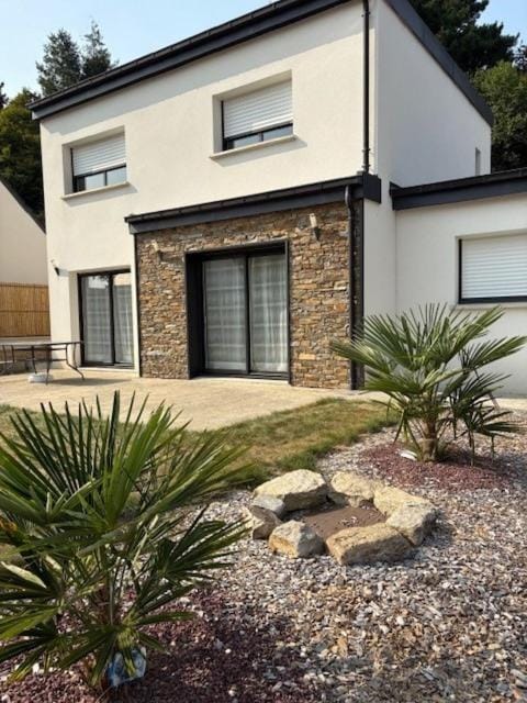 Property building, Spring, Day, Garden, Garden view, Sunrise, Sunset