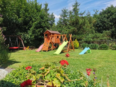 Day, Children play ground, Garden