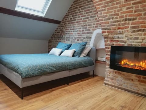 Bed, Photo of the whole room, Bedroom, flat iron